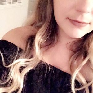 Meet your Posher, Janelle